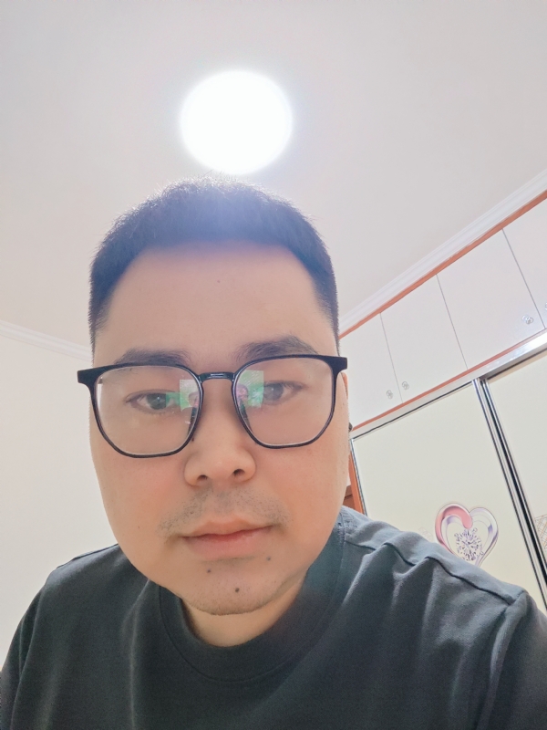 路飞的第一张照片--连江相亲服务中心