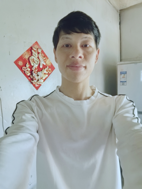 夏风微凉的第一张照片--连江相亲服务中心