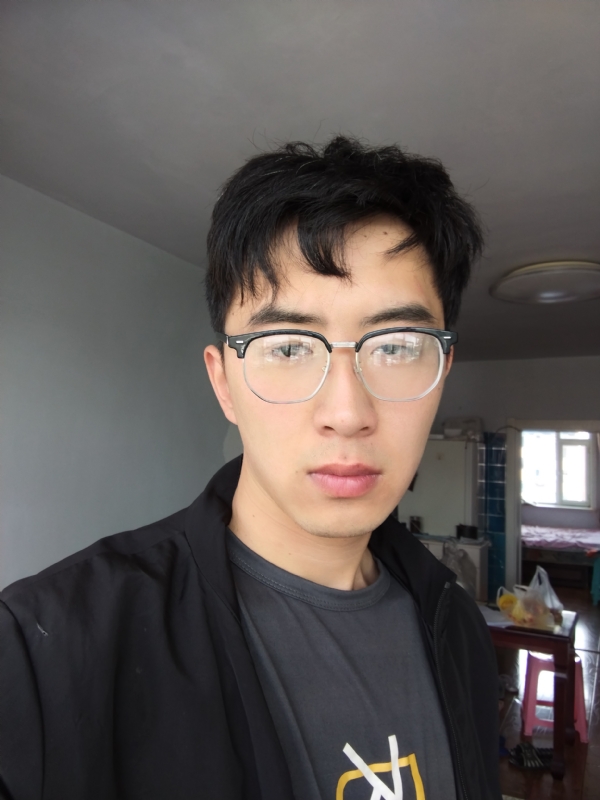 雷震雨的第一张照片--连江相亲服务中心