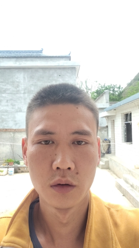 简单点的第一张照片--连江相亲服务中心