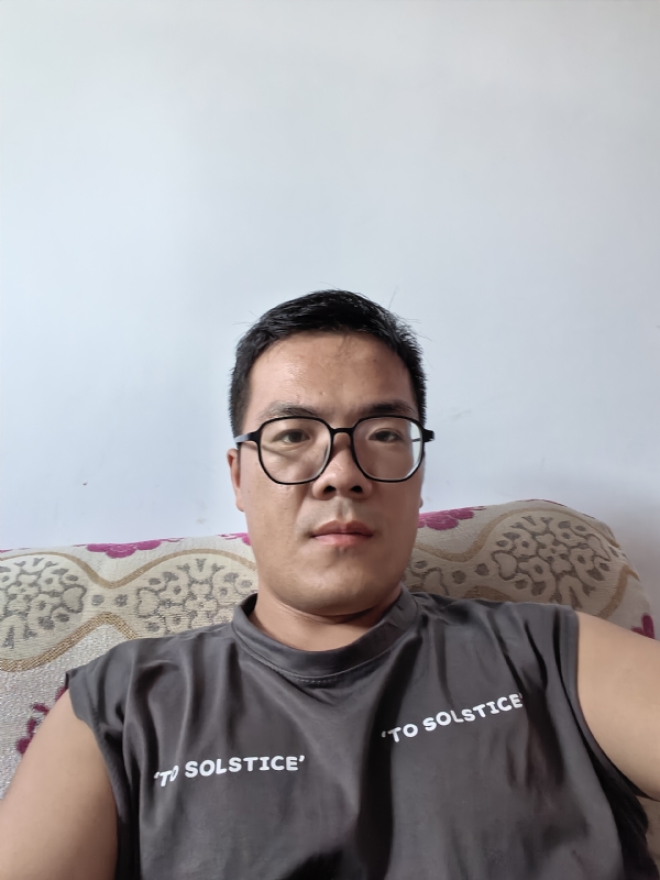卫TF的第三张照片--连江相亲服务中心