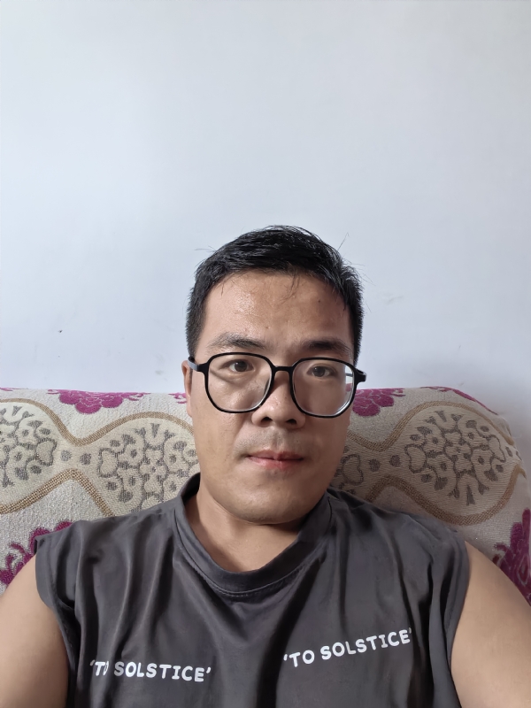 卫TF的第四张照片--连江相亲服务中心