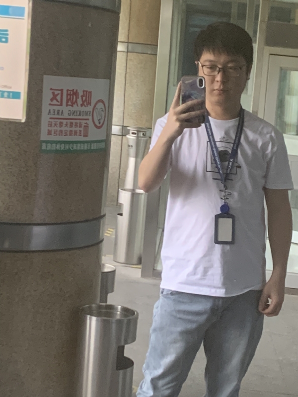 潜伏的第一张照片--连江相亲服务中心