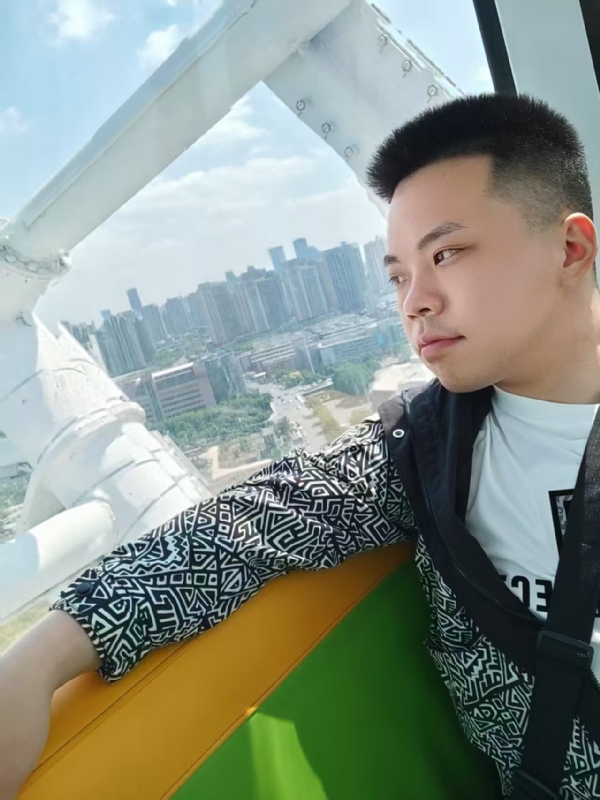 唐山相亲的第二张照片--连江相亲服务中心