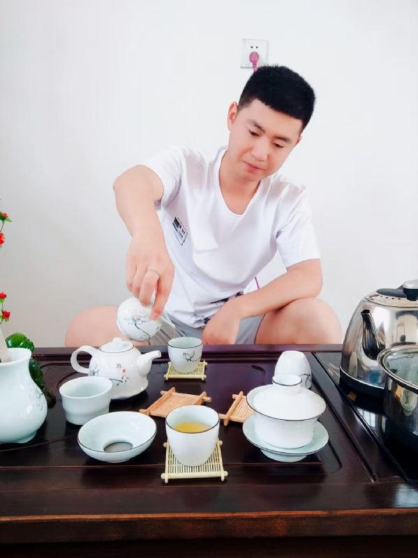 日月的第二张照片--连江相亲服务中心