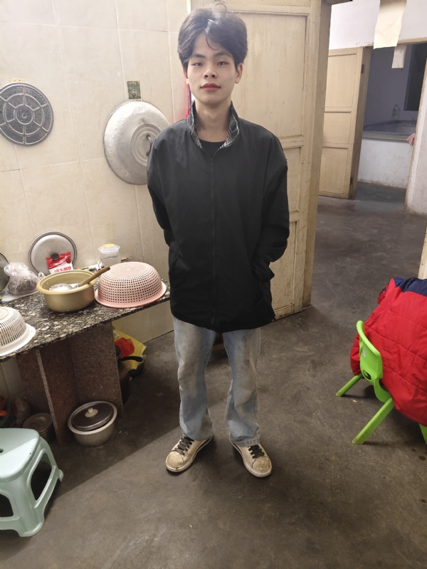 铭泽的第一张照片--连江相亲服务中心