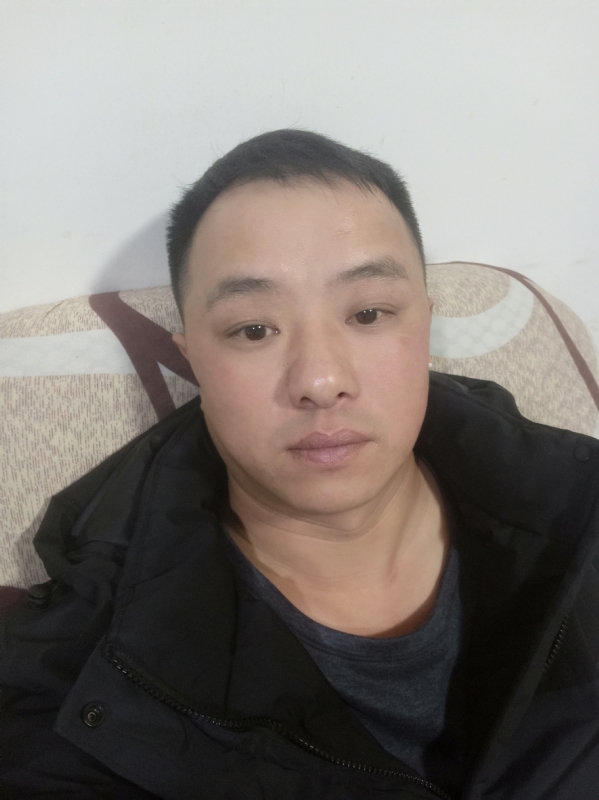 辉荣的第一张照片--连江相亲服务中心