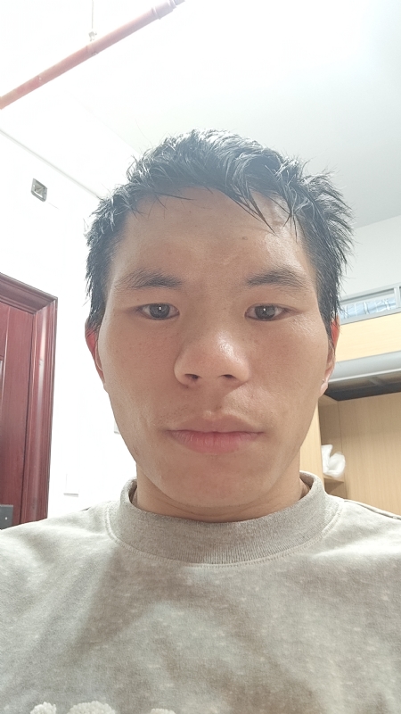 阳光的第一张照片--连江相亲服务中心