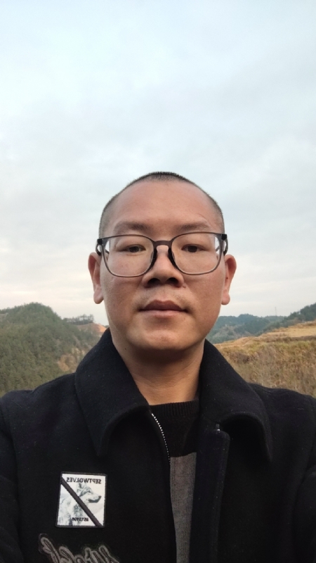 偶然的相遇的第一张照片--连江相亲服务中心