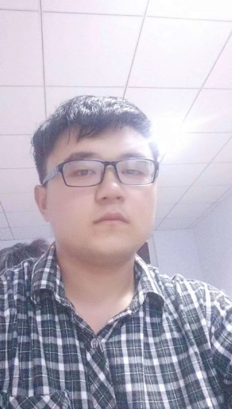 颜色不一样的黄的第一张照片--连江相亲服务中心