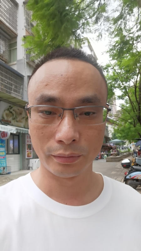 孤狼的第二张照片--连江相亲服务中心