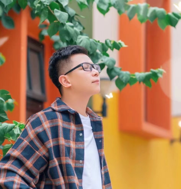 版本之子的第一张照片--连江相亲服务中心